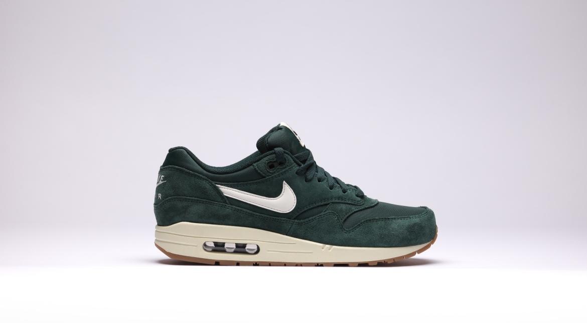 Nike air max 1 suede shops green